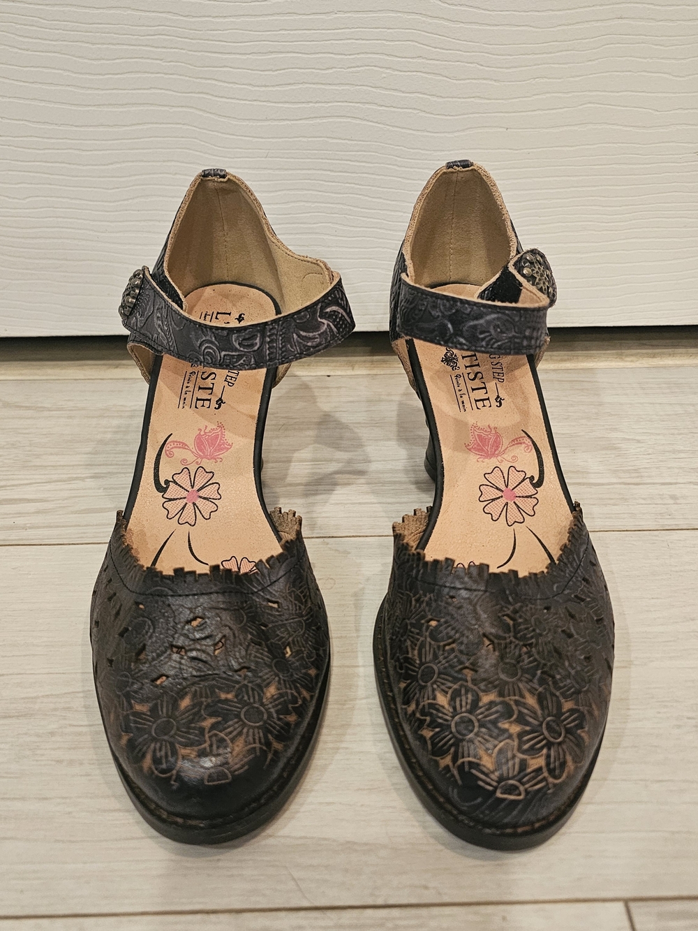 L'ATISTE Black Floral Laser-Cut Leather Mules with Ankle Strap Size 36 EU